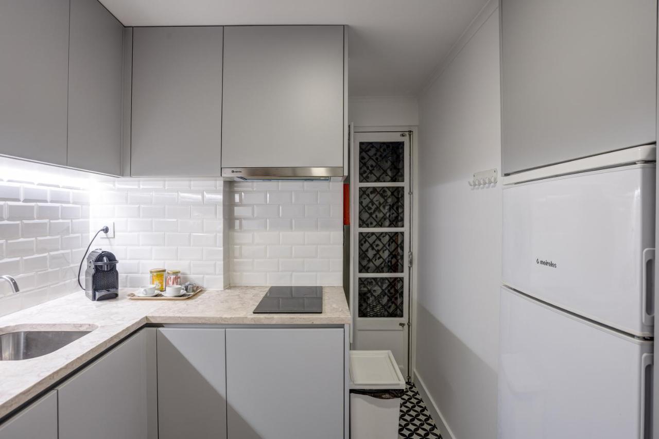 Ferienwohnung Alfama Chic Penabuquel Lissabon Exterior foto